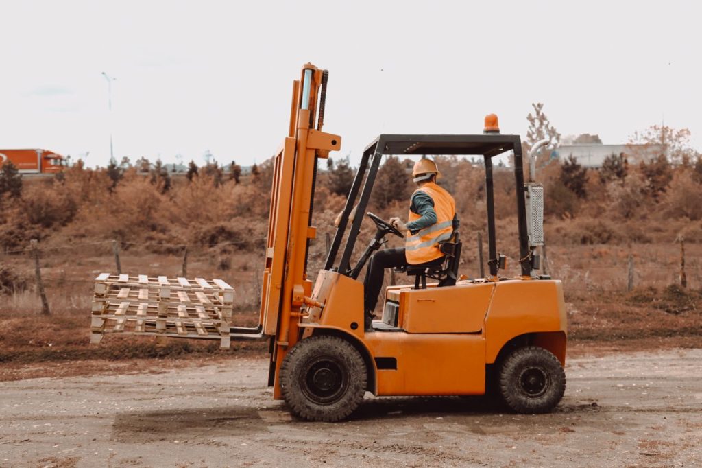 conduzione carrelli elevatori
